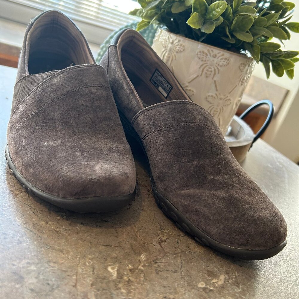 Skechers Memory Foam Relaxed Fit Suede Slip ons